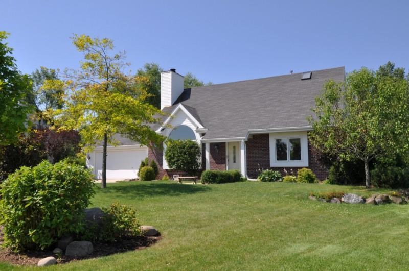 7405 S Tifton Dr, Franklin, WI 53132