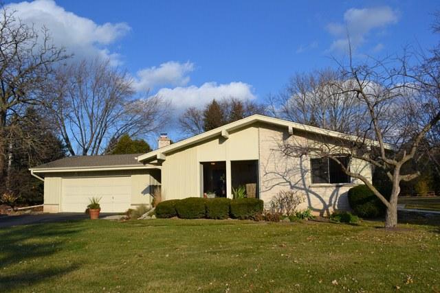 1124 W Montclaire Ave, Glendale, WI 53217