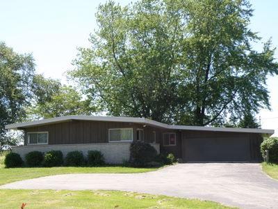5044 Hansche Rd, Mount Pleasant, WI 53403