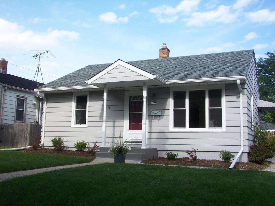 4106 S 3rd St, Milwaukee, WI 53207