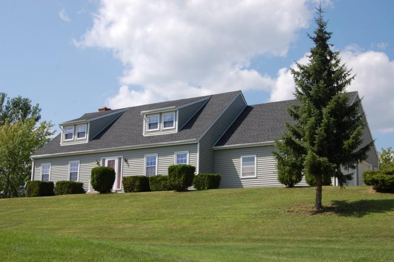 W250N7787 Hillside Rd, Lisbon, WI 53089