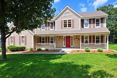 840 Lynnewood Dr., Waukesha, WI 53188