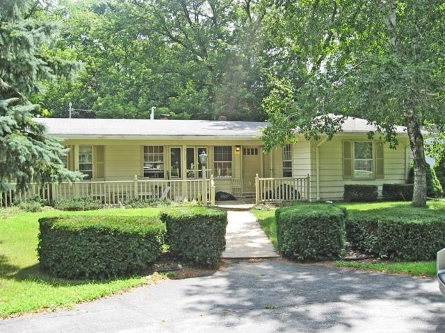 5109 Erie St, Caledonia, WI 53402