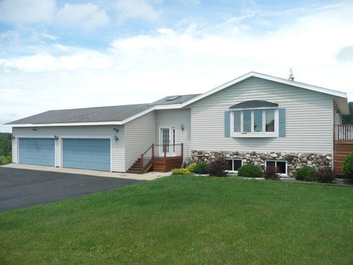 5632 Cedarview Rd., Addison, WI 53027