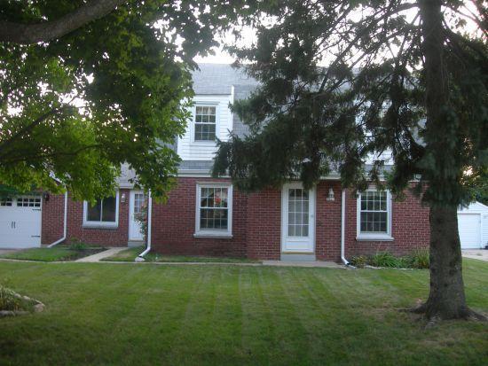 3245 S 55th St., Milwaukee, WI 53219