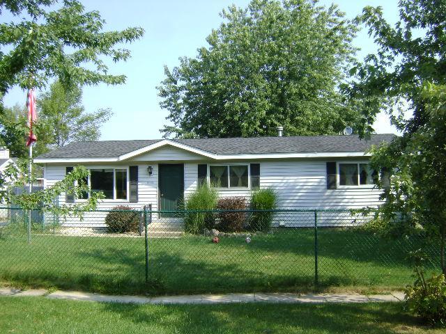 1410 10th Ave, Union Grove, WI 53182