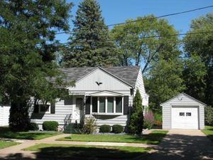 2518 Harvey St, La Crosse, WI 54603