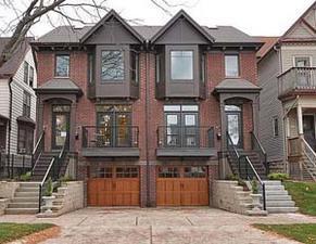 1677 N Humboldt Ave, Milwaukee, WI 53202