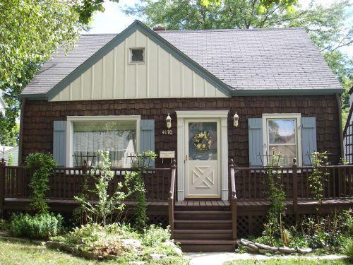 4170 S 1st Pl, Milwaukee, WI 53207