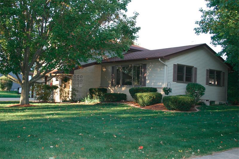 3433 Elm Cir., Sheboygan, WI 53081