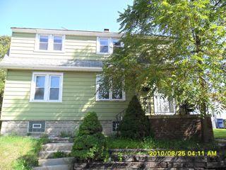 7112 W Dixon St. #7114, Milwaukee, WI 53214