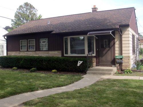 4578 S 1st St., Milwaukee, WI 53207