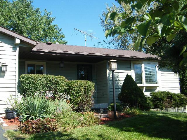 917 Howard St, Waukesha, WI 53188