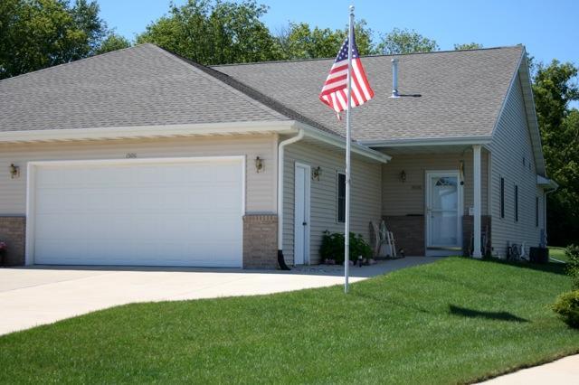 1506 Dommo Dr, Fort Atkinson, WI 53538