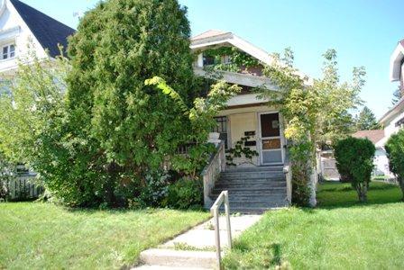 5345 N 35th St, Milwaukee, WI 53209