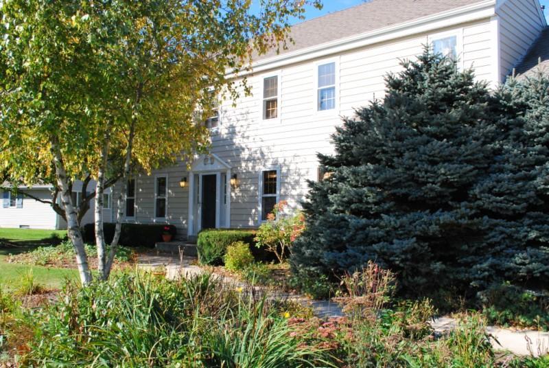 14615 W Fieldpointe Dr, New Berlin, WI 53151