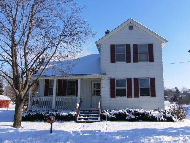 1003 Sand St, Watertown, WI 53098