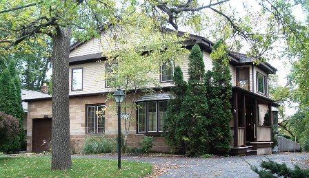 5630 N River Forest, Glendale, WI 53209