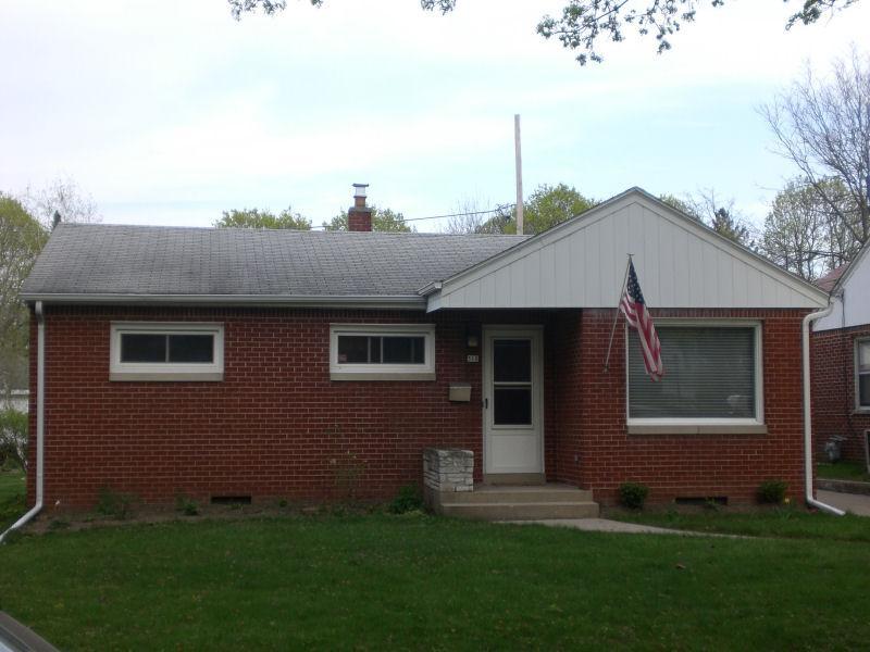 510 N 106th, Wauwatosa, WI 53226