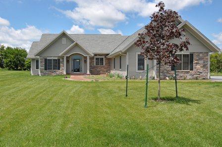 7154 Nicholson Rd., Caledonia, WI 53108