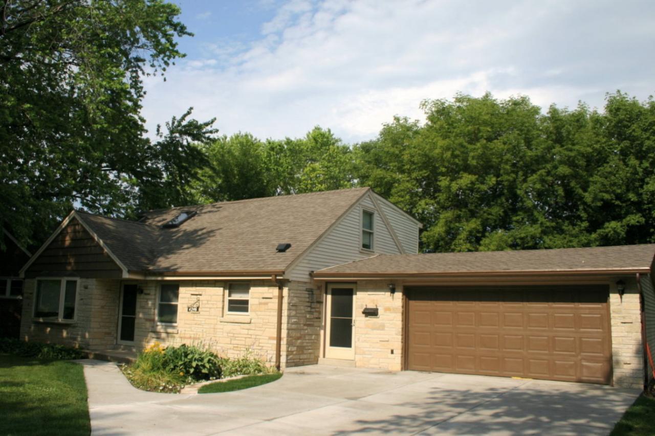 4246 S Kingan Ave., Saint Francis, WI 53225