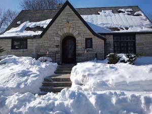 100 S Hartwell Ave, Waukesha, WI 53186