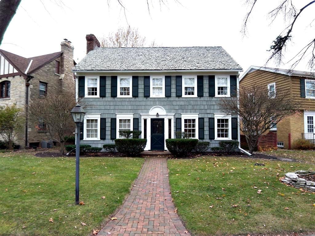 622 E Lexington Blvd., Whitefish Bay, WI 53217