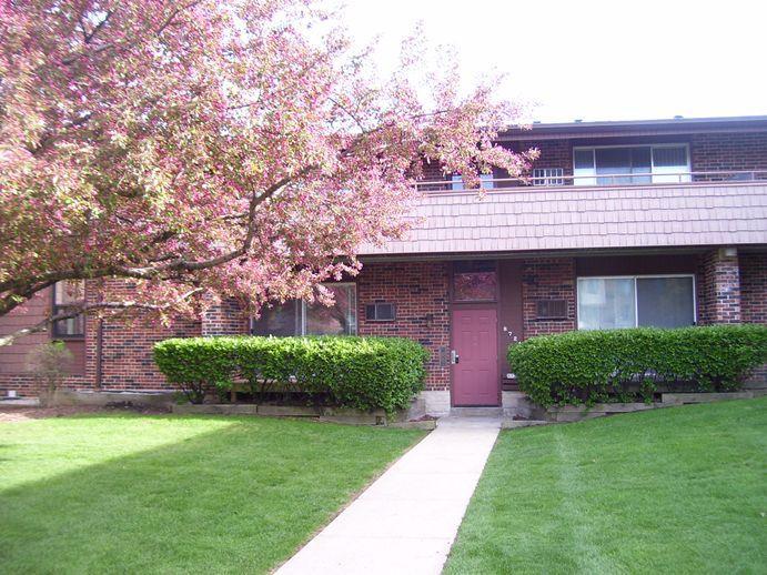 8721 W Oklahoma Ave #B, Milwaukee, WI 53227