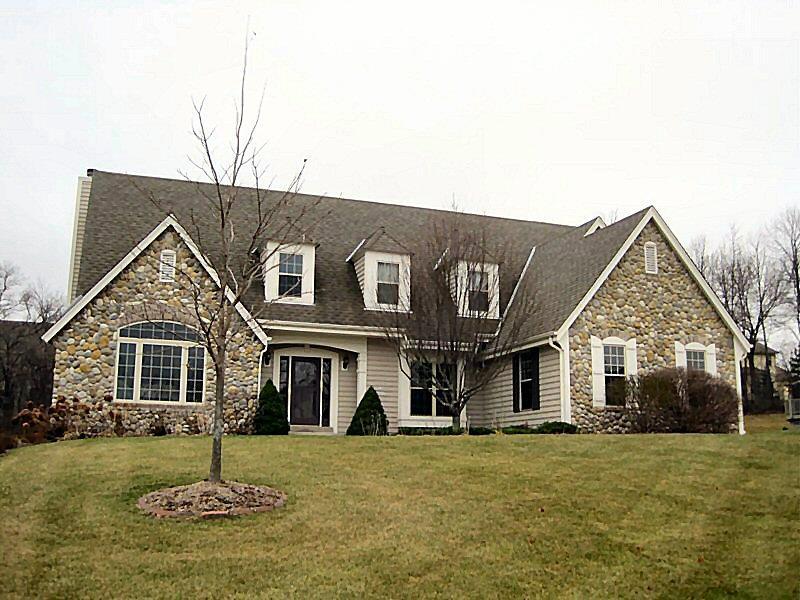 N53W16677 Prairie Dawn, Menomonee Falls, WI 53051