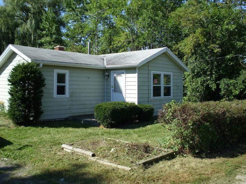 2605 Saint Rita Rd, Caledonia, WI 53404