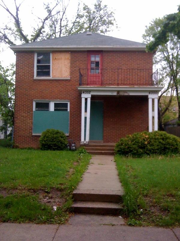 4350 N 28th St #4352, Milwaukee, WI 53216