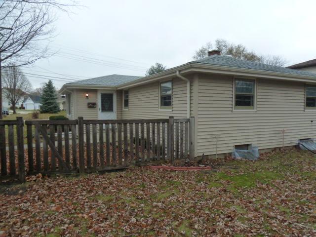 7861 45th Ave, Kenosha, WI 53142