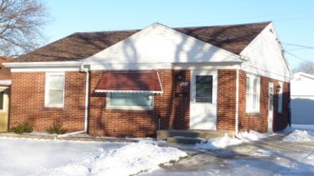827 Indiana St, Racine, WI 53405
