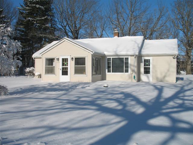 3489 North Ave, Hartford, WI 53027