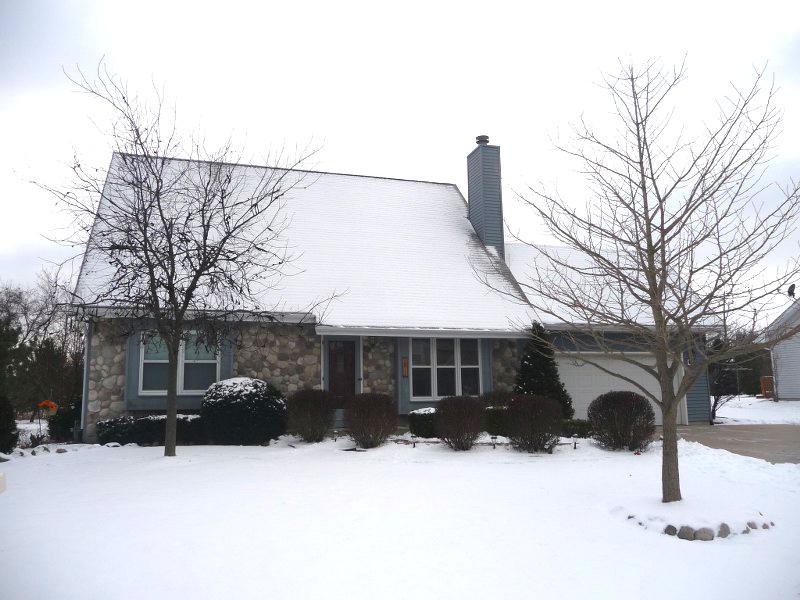 2811 Catherine Dr, Caledonia, WI 53402