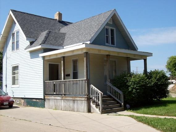 1501 62nd St, Kenosha, WI 53143