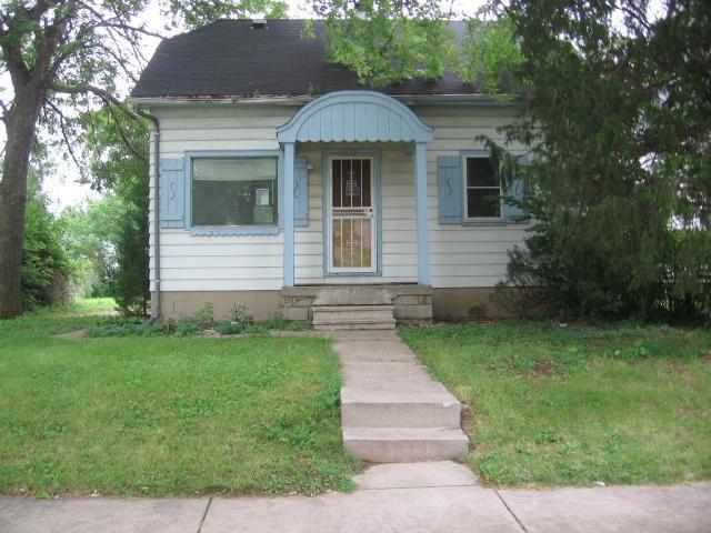 5132 N 63rd St, Milwaukee, WI 53218