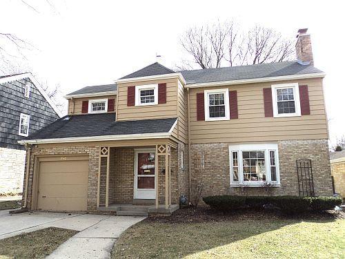 2510 N 85th St., Wauwatosa, WI 53226