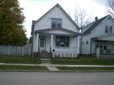 713 Madison Ave, South Milwaukee, WI 53172