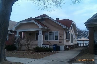 801 West Lawn Ave, Racine, WI 53405