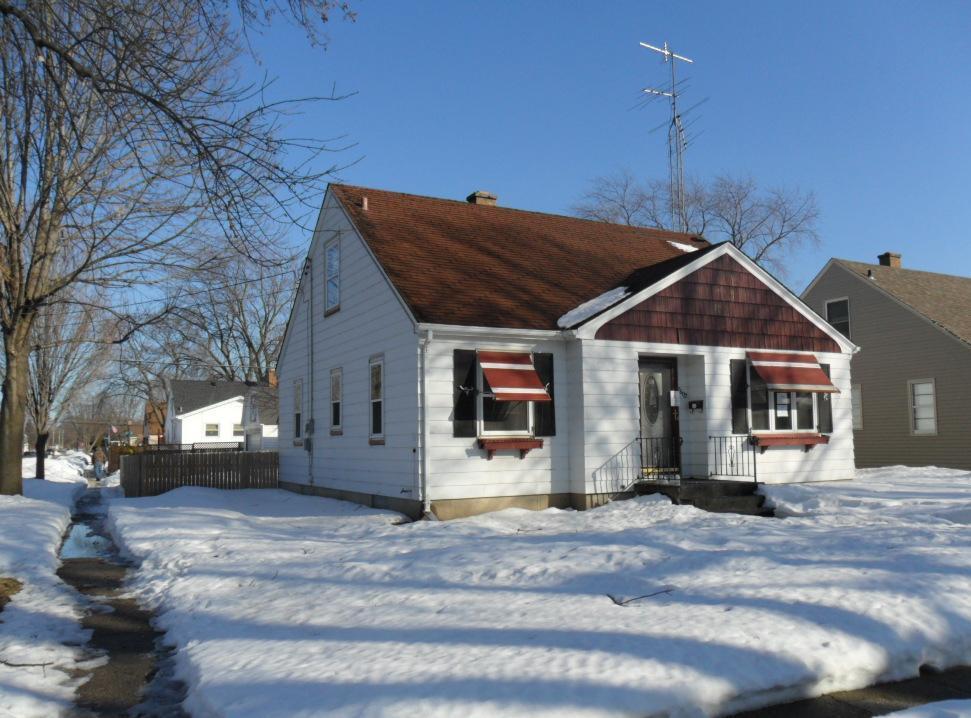 7603 33rd Ave, Kenosha, WI 53142