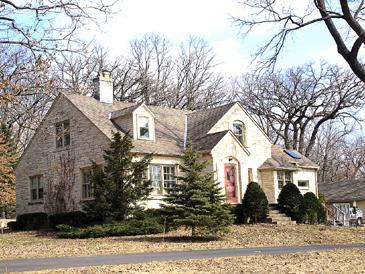 12320 W St Martins Rd, Franklin, WI 53132