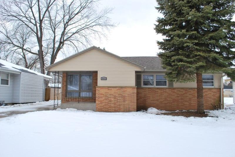 7071 N 39th St., Milwaukee, WI 53209