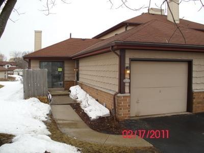 8816 W Forest Hill, Franklin, WI 53132