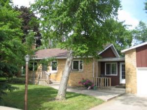 1150 S Elm Grove Rd., Brookfield, WI 53005