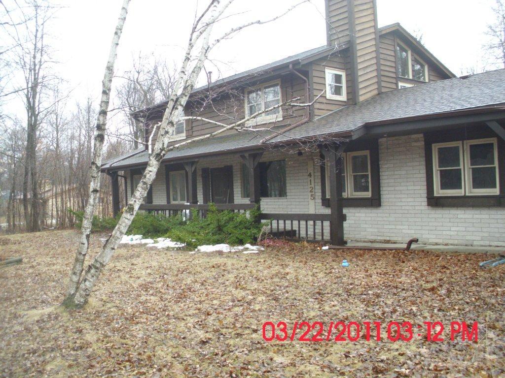 4125 W Southland Dr, Franklin, WI 53132