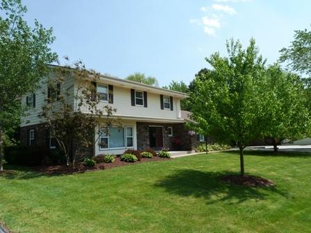 7030 N Braeburn Ln., Glendale, WI 53209