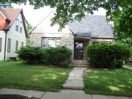 4695 N 18th St, Milwaukee, WI 53209