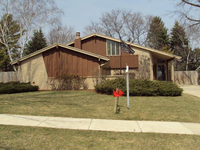 224 Bittersweet Dr., West Bend, WI 53095