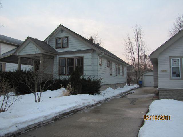 5027 N Berkeley Blvd., Whitefish Bay, WI 53217